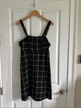Hot Topic Black Windowpane Check Strap Dress